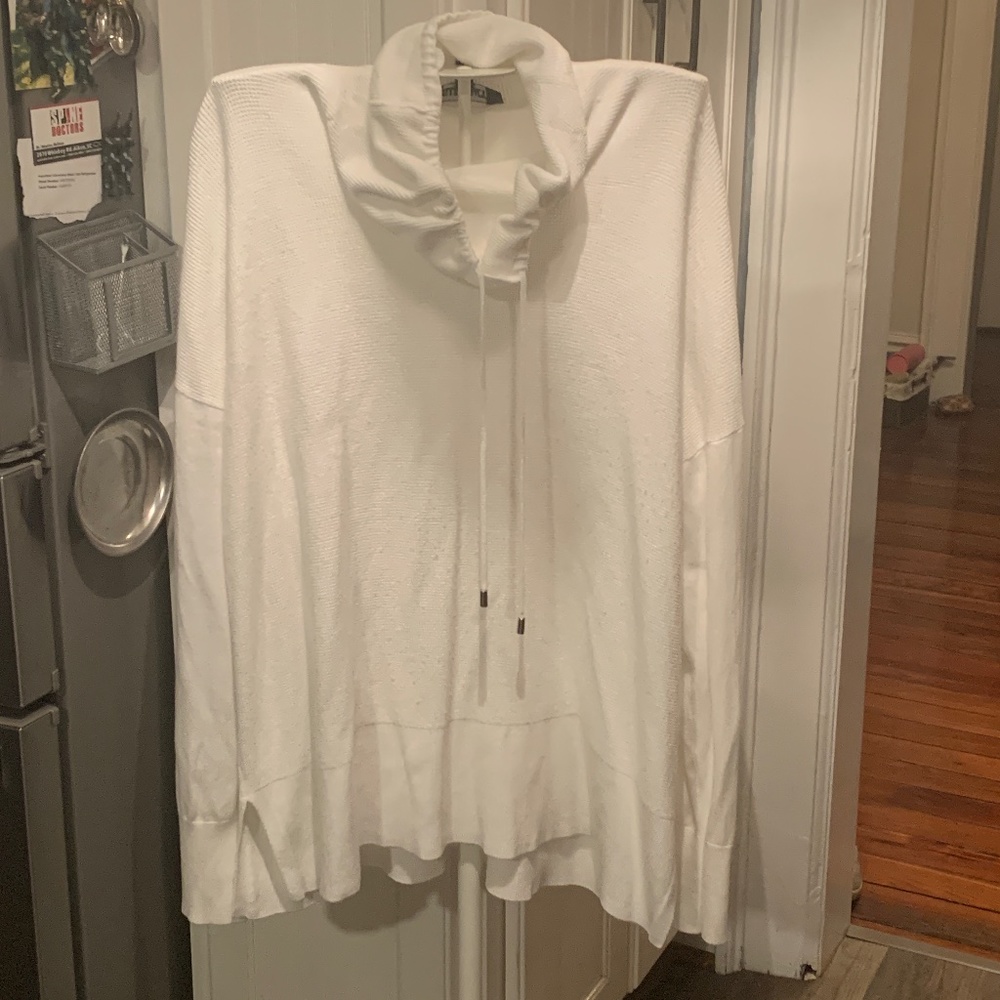 Ellen Tracy downtown‎ Glam cowl neck sweater. Worn about 2x